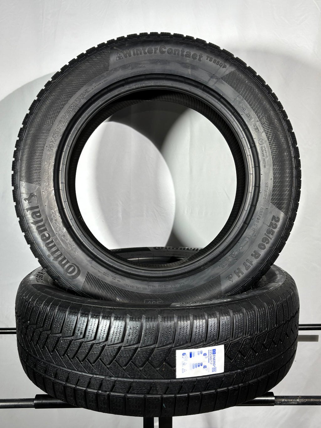 225/60 R17 99H Continental Invernali