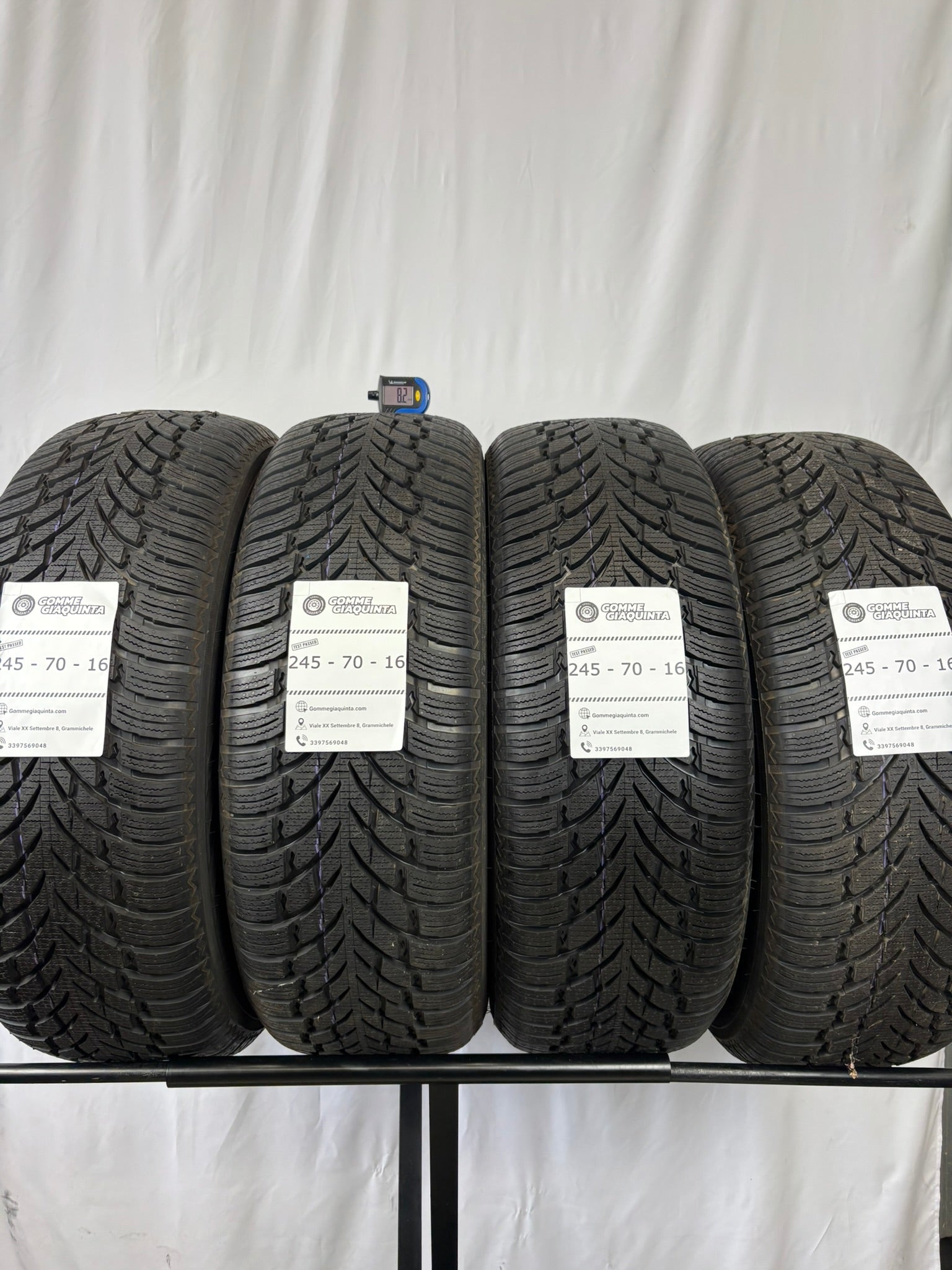 245/70 R16 111H Nokian Tires Wr Suv 4 M+S